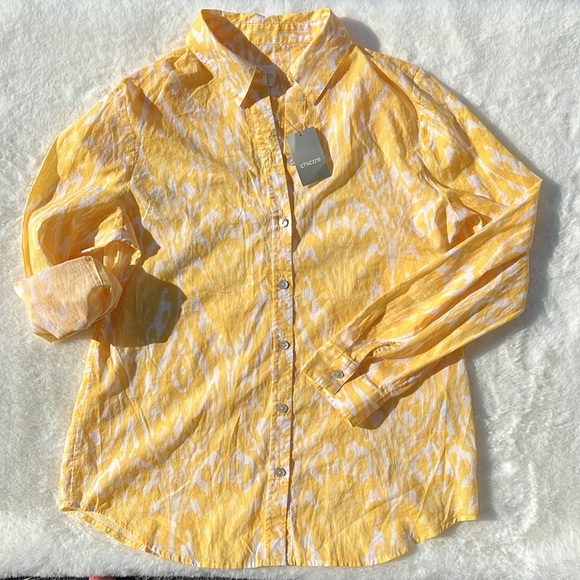NWT Chico's Button Up Woven Top - Picture 3 of 6